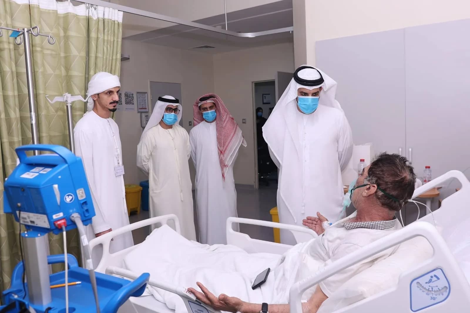 خيرية الفجيرة تسعد الأيتام والمرضى في عيد الفطر