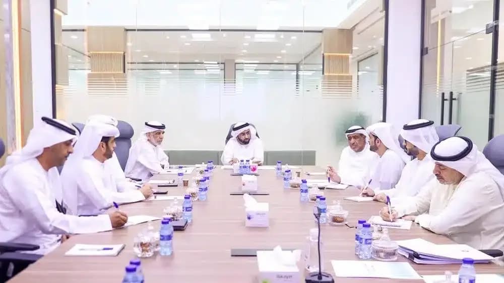 مجلس ادارة خيرية الفجيرة يستعرض انجازات ومبادرات الجمعية عام 2023