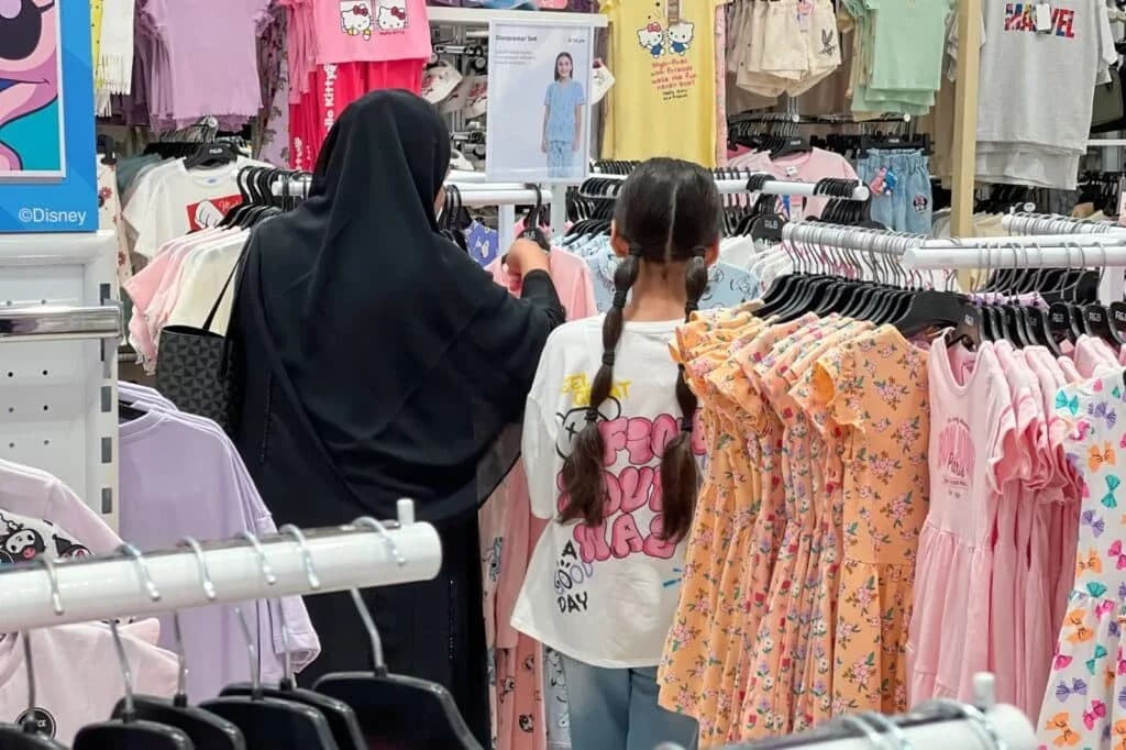مبادرة فرحتكم عيدنا “ لجمعية الفجيرة الخيرية تدخل البهجة على قلوب الأطفال — صورة 1