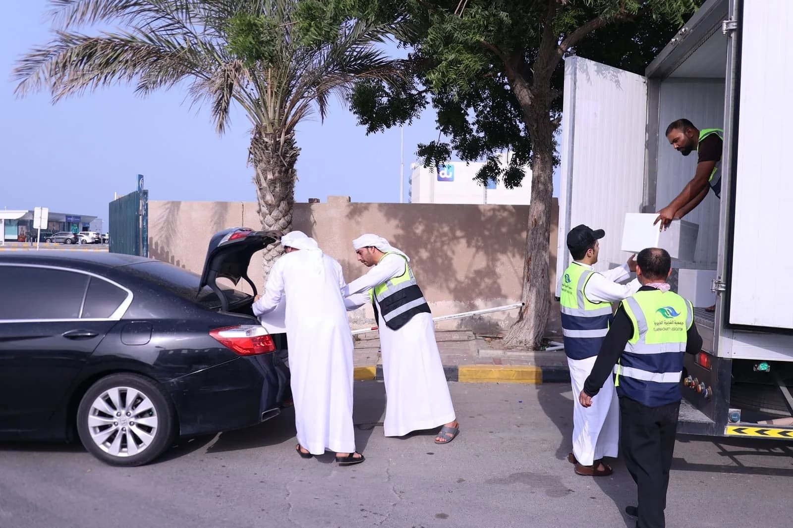 7000 أسرة تستفيد من لحوم الاضاحي في جمعية الفجيرة الخيرية